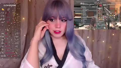 Snapshot of _marcelline_ chatting on 1, 2, 2025 Kira online show from 1, 2, 2025