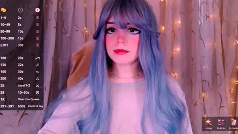 Snapshot of _marcelline_ chatting on 10, 11, 2025 Kira online show from 10, 11, 2025