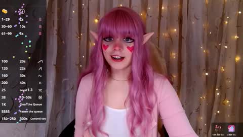 Snapshot of _marcelline_ chatting on 25, 11, 2025 Kira online show from 25, 11, 2025