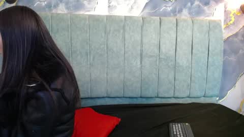 Snapshot of _mave chatting on 11, 4, 2026 Mave online show from 11, 4, 2026