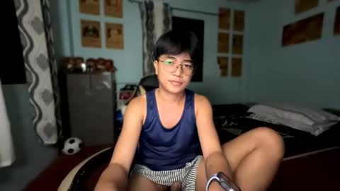 Snapshot of _maxurbate chatting on 11, 1, 2026 MAX Dont forget to follow online show from 11, 1, 2026