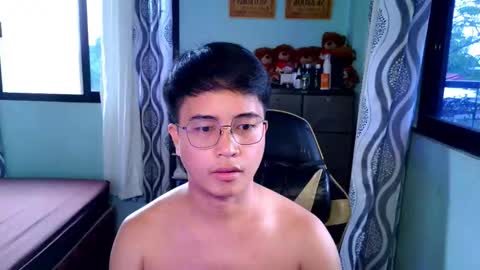 Snapshot of _maxurbate chatting on 17, 2, 2026 MAX Dont forget to follow online show from 17, 2, 2026