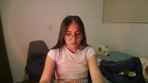 Snapshot of _maxxx1_ chatting on 23, 4, 2026 max and abby online show from 23, 4, 2026