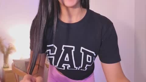 Snapshot of _megaan__ chatting on 3, 2, 2025 Megan online show from 3, 2, 2025