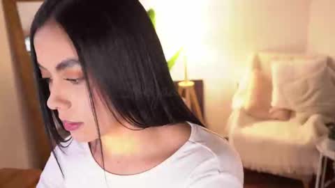 Snapshot of _megaan__ chatting on 10, 9, 2025 Megan online show from 10, 9, 2025