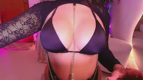 Snapshot of _megan_akbar chatting on 3, 4, 2026 Marce online show from 3, 4, 2026