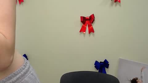 Susie online show from 4, 3, 2025