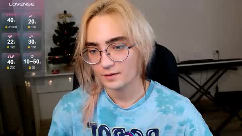 _meow_neko_ online show from 22, 12, 2025