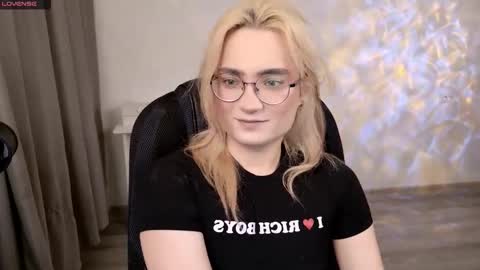 Snapshot of _meow_neko_ chatting on 14, 3, 2026 _meow_neko_ online show from 14, 3, 2026