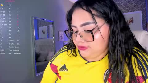 Snapshot of _michel_bbw chatting on 2, 12, 2025 michel online show from 2, 12, 2025