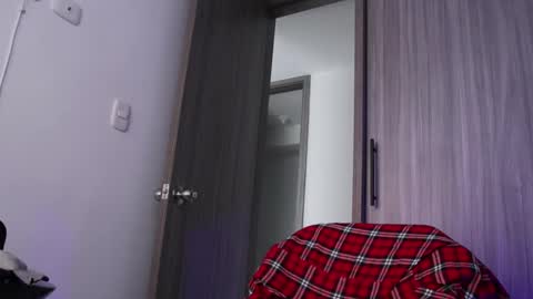 Snapshot of _mikestone chatting on 18, 11, 2025 soy mike online show from 18, 11, 2025