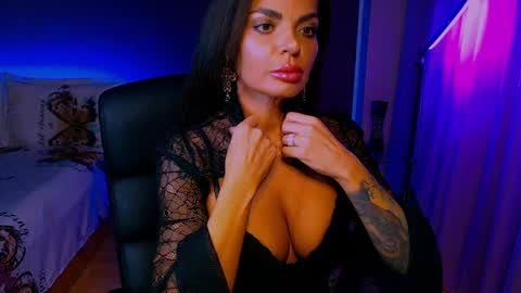 Snapshot of _milani_ chatting on 31, 3, 2026 Milani online show from 31, 3, 2026