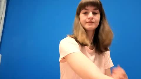 Snapshot of _minnie_boo_ chatting on 5, 4, 2026 Boo online show from 5, 4, 2026