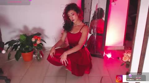 Snapshot of _miss_karoline chatting on 25, 12, 2024 karoline uwu online show from 25, 12, 2024