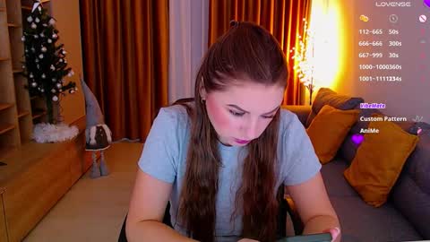 Snapshot of _miss_mia chatting on 16, 12, 2025 Mia online show from 16, 12, 2025