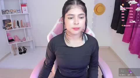 Hanna  Idependent Model   online show from 20, 2, 2025