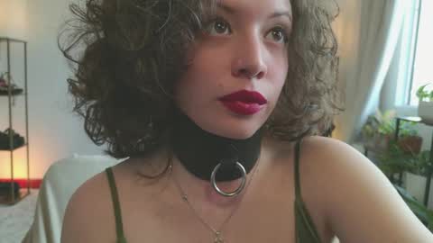 Snapshot of _missmariaa_ chatting on 22, 3, 2026 Mara Independent model online show from 22, 3, 2026