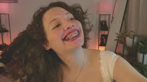 Snapshot of _missmariaa_ chatting on 19, 4, 2026 Mara Independent model online show from 19, 4, 2026