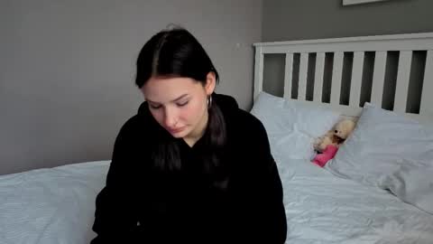 Snapshot of _mommy_casual_ chatting on 9, 11, 2025 Karina online show from 9, 11, 2025