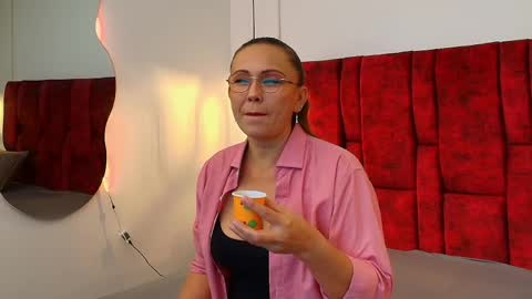 _monaliza_ online show from 9, 5, 2026