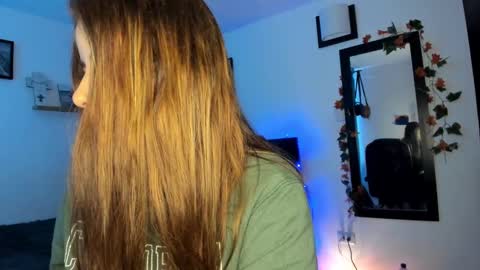     liaaa 4u online show from 9, 12, 2024