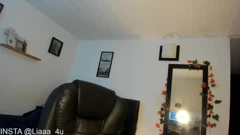     liaaa 4u online show from 18, 1, 2025