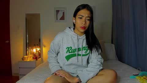 independent model natha online show from 11, 12, 2024