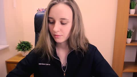 Snapshot of _nicole_new chatting on 19, 1, 2025 Nica online show from 19, 1, 2025