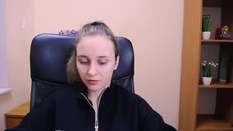 Snapshot of _nicole_new chatting on 24, 1, 2025 Nica online show from 24, 1, 2025