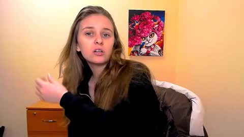 Snapshot of _nicole_new chatting on 6, 3, 2025 Nica online show from 6, 3, 2025