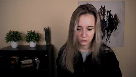 Nica online show from 10, 2, 2026