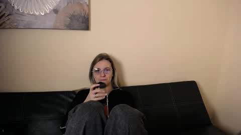 Snapshot of _nicole_new chatting on 5, 3, 2026 Nica online show from 5, 3, 2026
