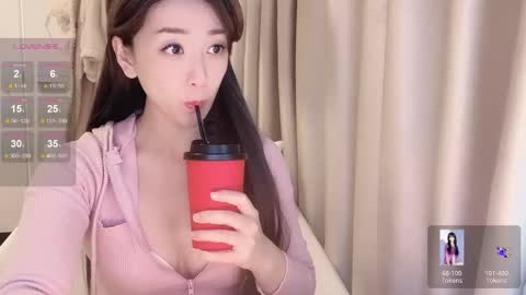 Snapshot of _nina_77 chatting on 31, 12, 2024 _nina_77 online show from 31, 12, 2024