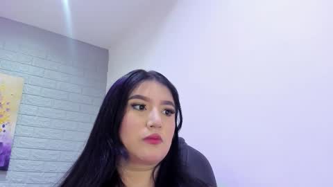   online show from 14, 12, 2025