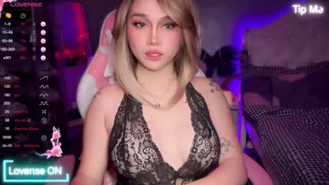 Snapshot of _nippleticklexxx chatting on 19, 9, 2025 Lily online show from 19, 9, 2025
