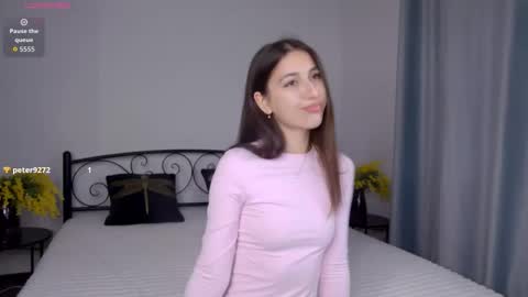 Snapshot of _noell_ chatting on 22, 11, 2025 Vivian online show from 22, 11, 2025