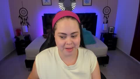 Olivia jones online show from 26, 3, 2026