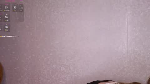 Mia online show from 9, 4, 2026