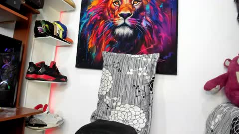 Kevin  online show from 19, 2, 2025