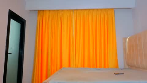 Snapshot of _pashah chatting on 18, 4, 2026 PASHAH online show from 18, 4, 2026