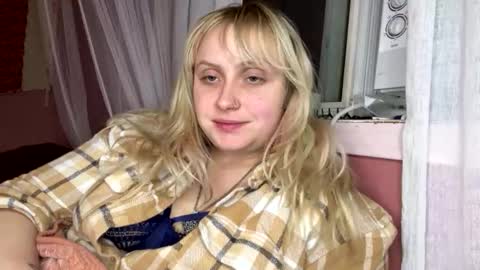 _peaceoutgirlscout_ online show from 18, 11, 2025