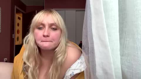 _peaceoutgirlscout_ online show from 29, 11, 2025