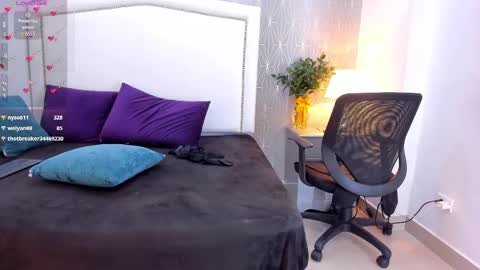 Snapshot of _peach1_ chatting on 11, 2, 2025 peach1 online show from 11, 2, 2025