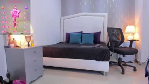 Snapshot of _peach1_ chatting on 17, 9, 2025 peach1 online show from 17, 9, 2025