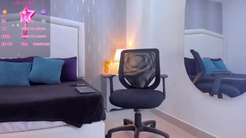 Snapshot of _peach1_ chatting on 22, 9, 2025 peach1 online show from 22, 9, 2025