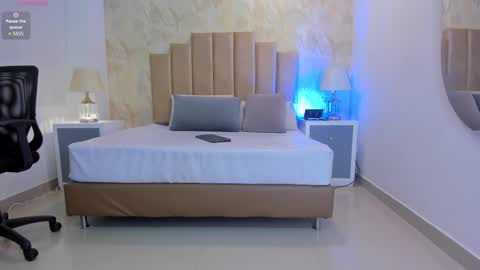 Snapshot of _peach1_ chatting on 27, 10, 2025 peach1 online show from 27, 10, 2025