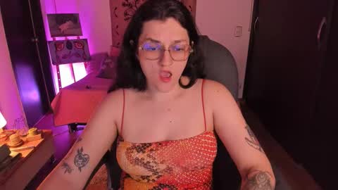 violeta ig  online show from 28, 2, 2026