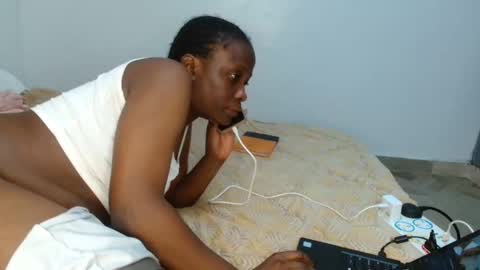 Snapshot of _peach_p chatting on 13, 9, 2025 Peach online show from 13, 9, 2025