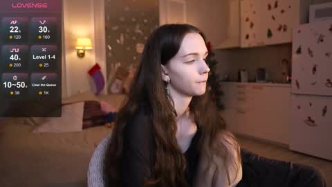 Snapshot of _petitteluna_ chatting on 17, 12, 2025 Luna online show from 17, 12, 2025