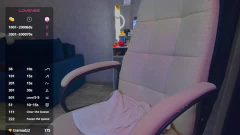 Ilona online show from 17, 12, 2025